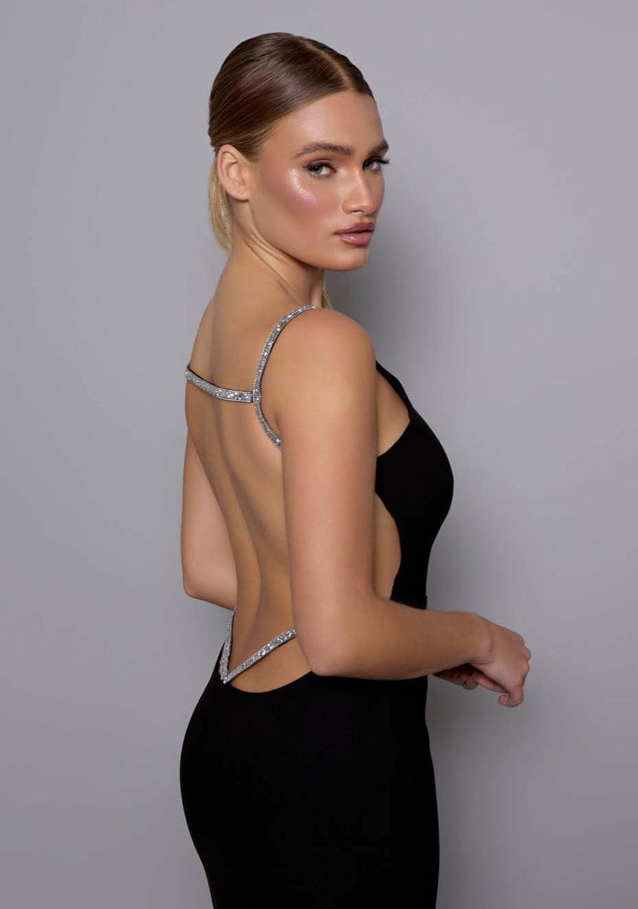 Alba | Open Back Black Maxi Dress