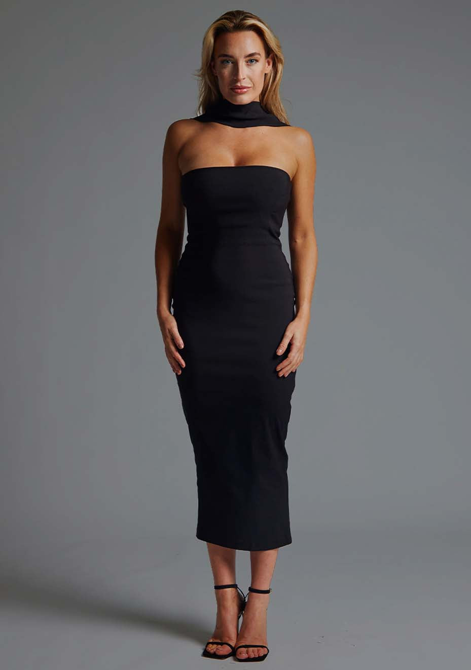 Dion | Collar Detail Black Midaxi Dress